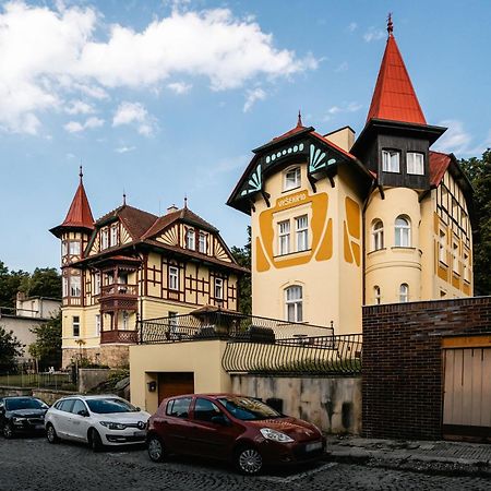 Vila Vysehrad Hotel Luhačovice Esterno foto